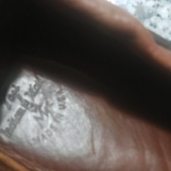 Tool Hand Made Moccasins - Picture 3 of 6